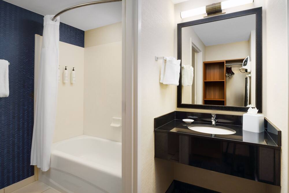 フェアフィールド イン アンド スイーツ バイ マリオット ボカラトン 写真