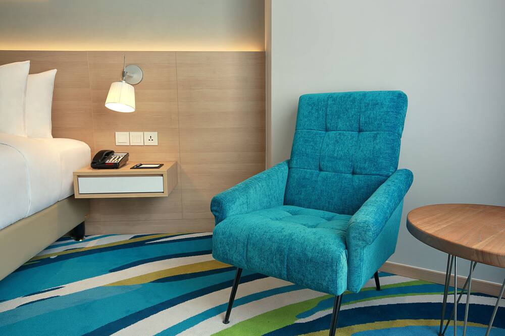 ホリデイ イン エクスプレス ジャカルタ ワヒド ハシム バイ IHG 写真