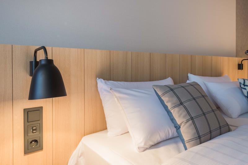 アーバン ロッジ 写真