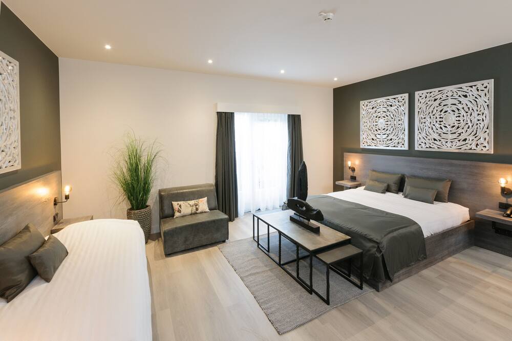 ホテル デ ルステンデ ジャガー 写真