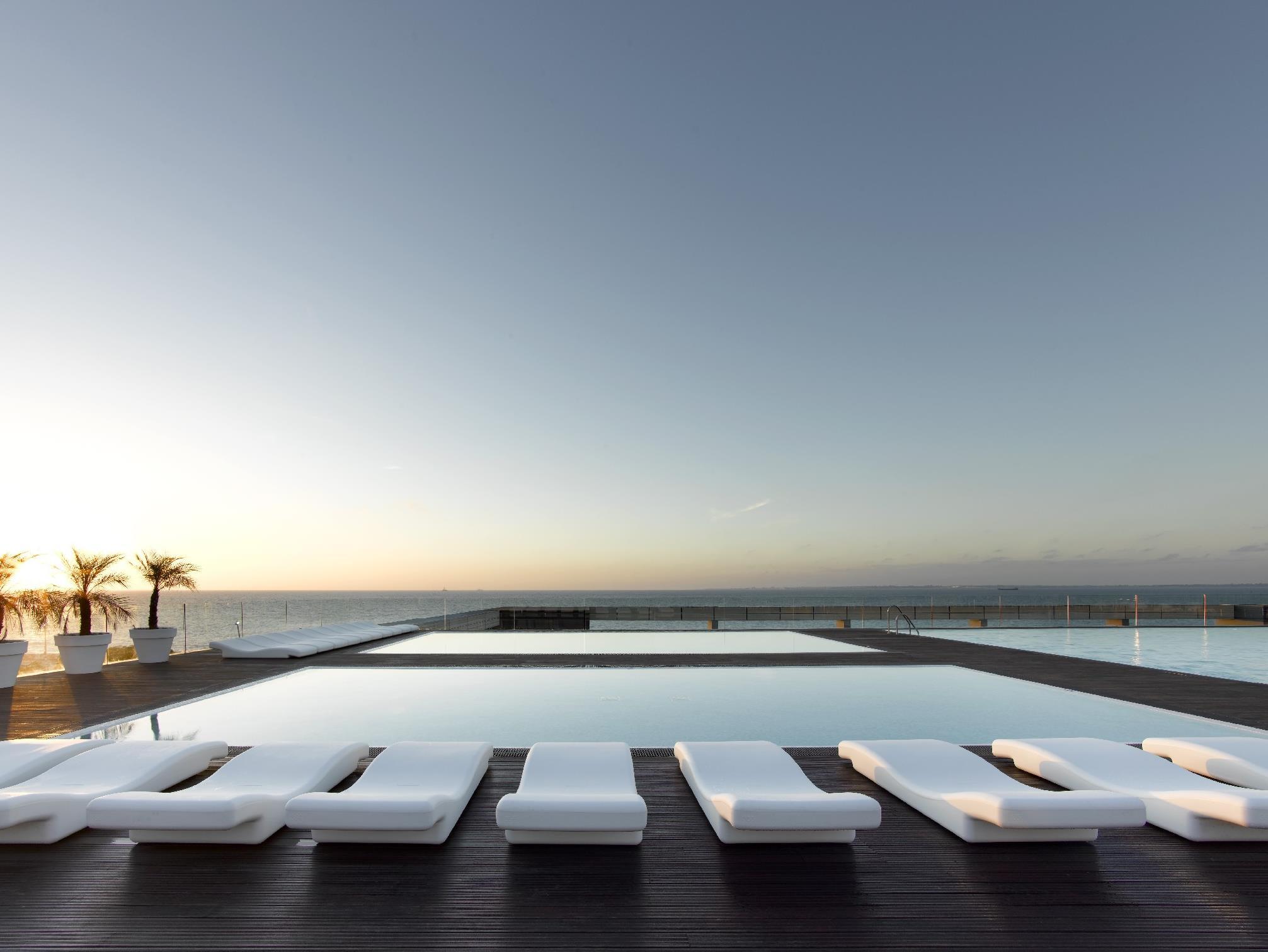 パラドール デ カディス 写真