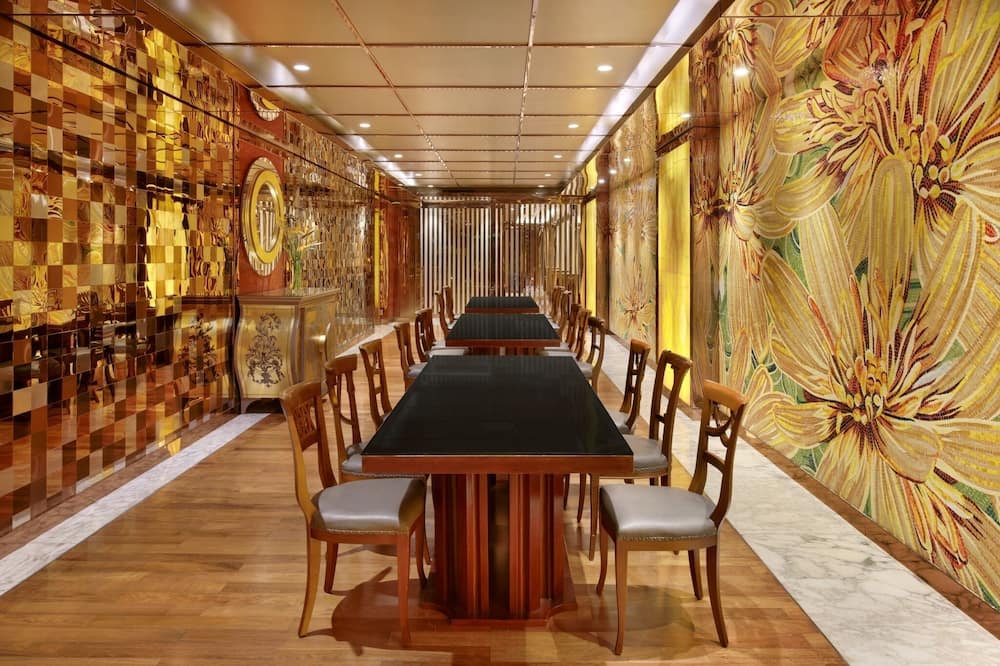 ザ レベリー サイゴン 写真