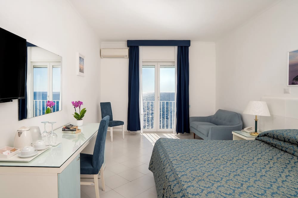 ホテル ウェーバー アンバサダー 写真