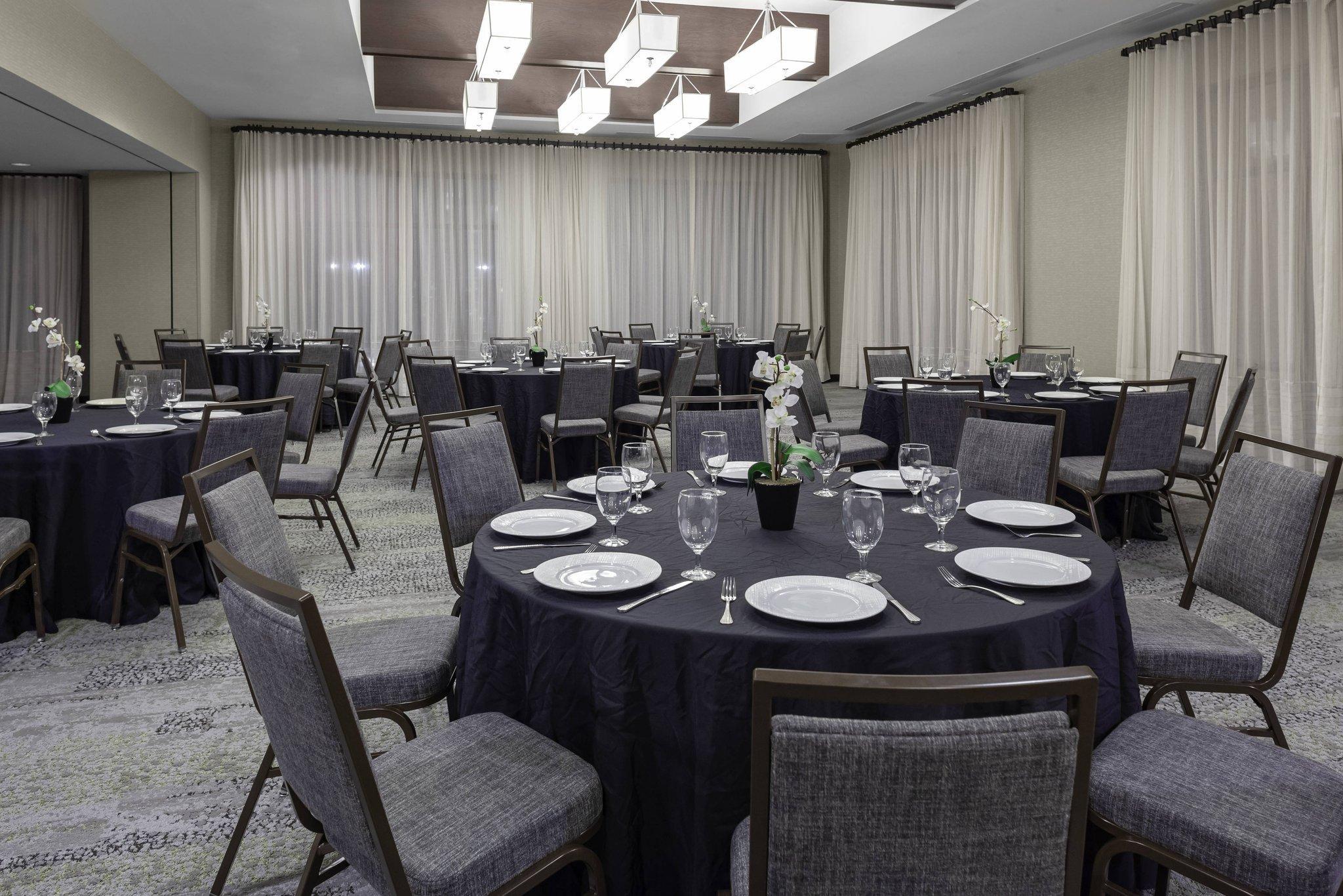 Courtyard by Marriott Memphis Downtown 写真