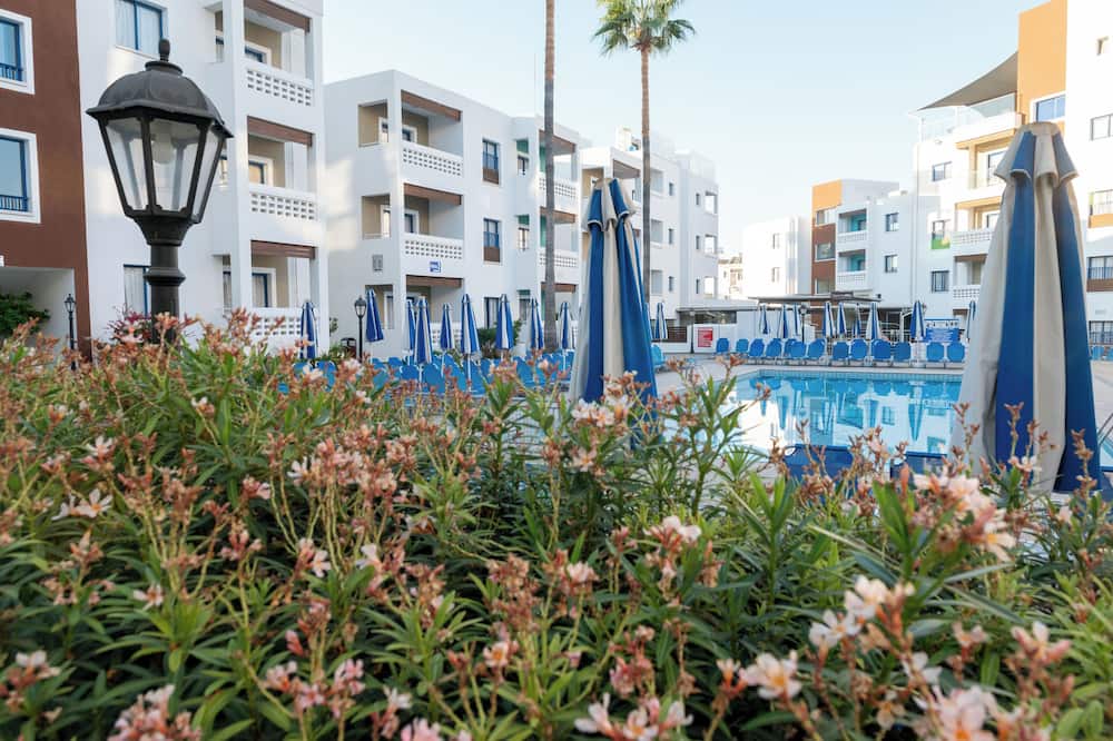 Damon Hotel Apartments 写真