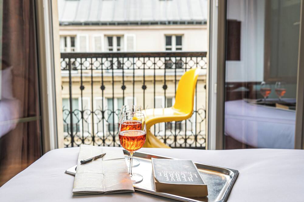 ヴィンテージ パリ ガール デュ ノール 写真