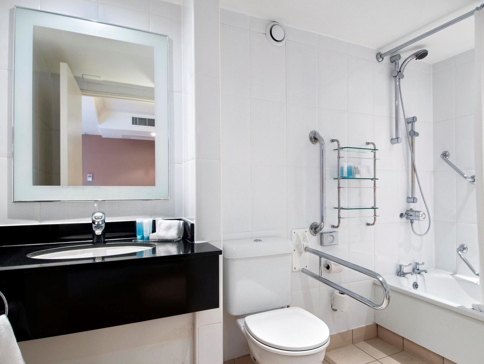 ヒルトン ロンドン グリーン パーク ホテル 写真