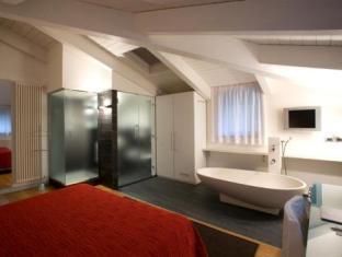 センチュリー ホテル 写真