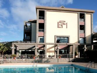 ホテル エスコーラ 写真