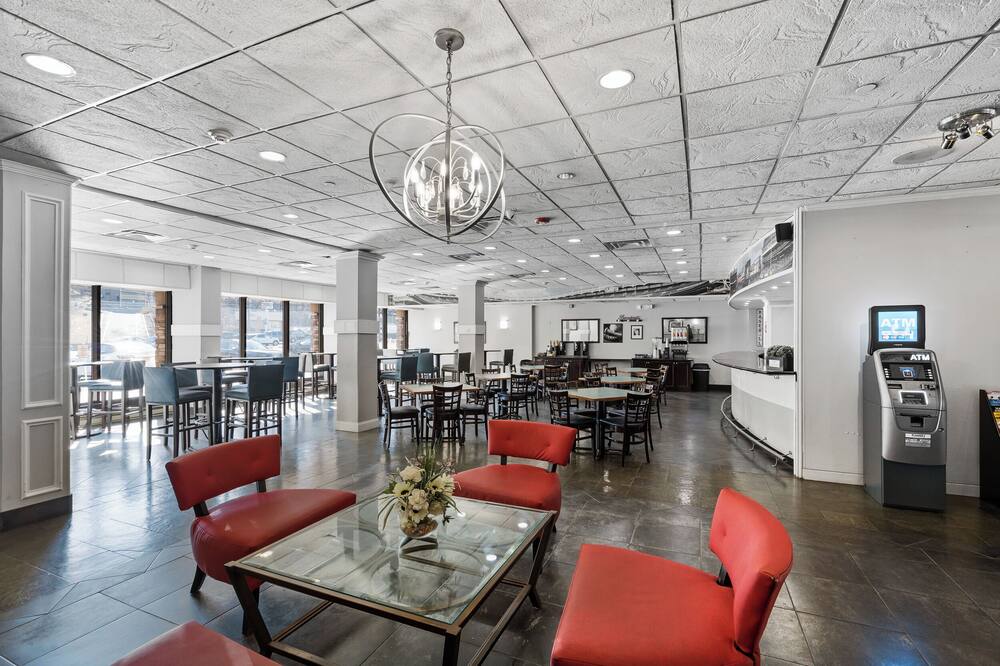 エグゼクティブ イン - フォートリー 写真