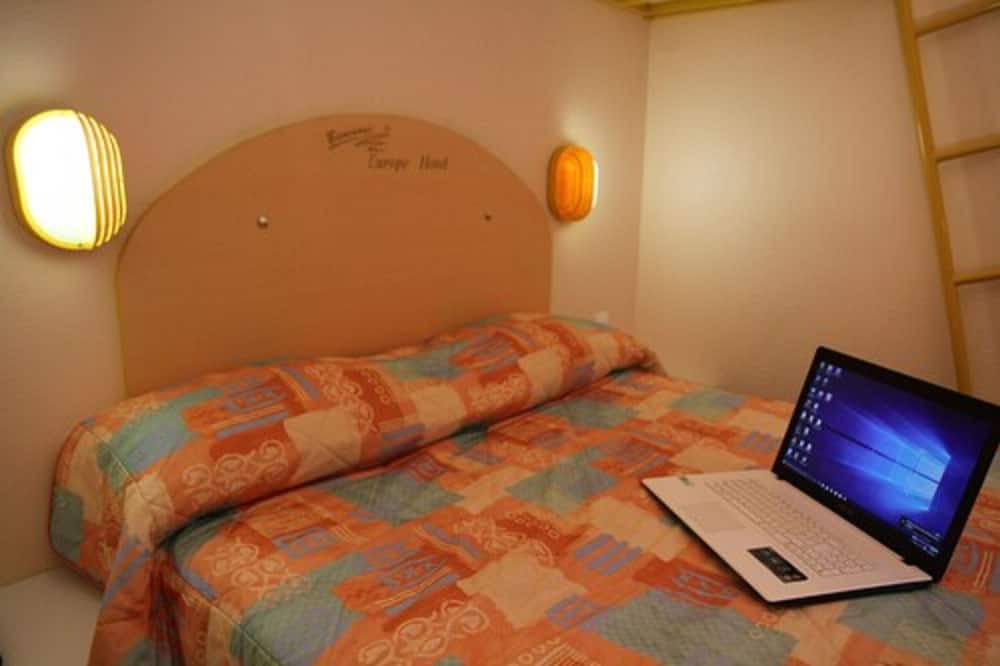 ヨーロッパ オテル 写真