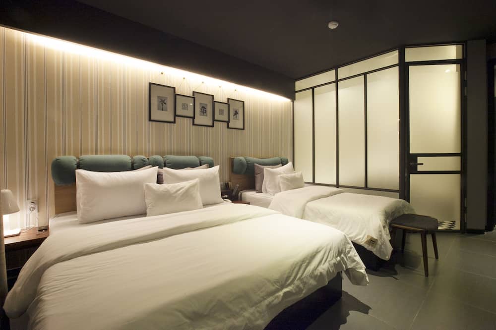 ブラウン ドット ホテル 写真