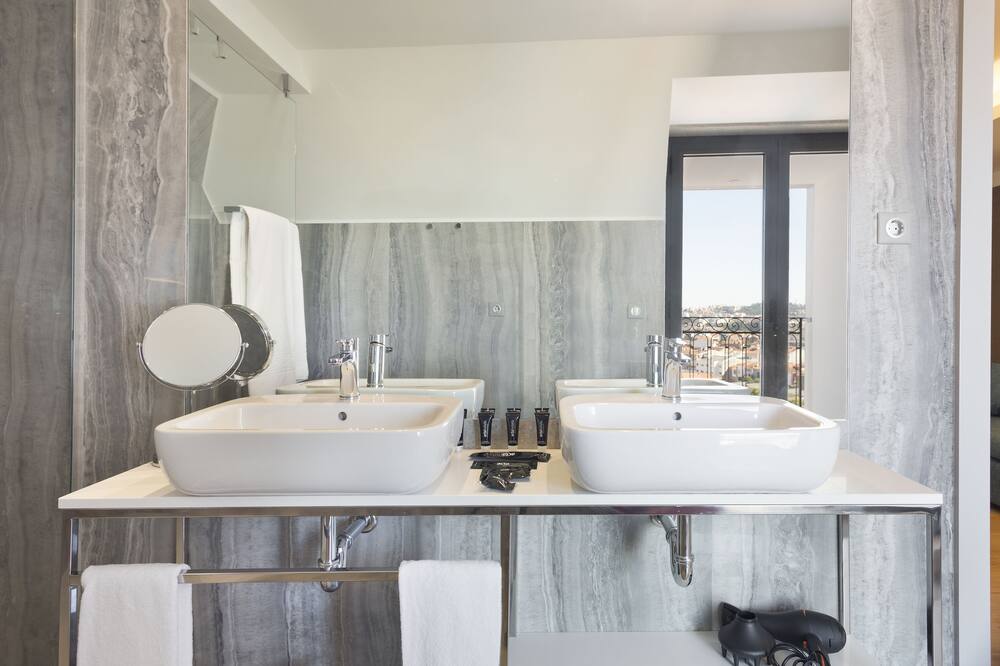 ホテル アクタ ザ アベニュー 写真