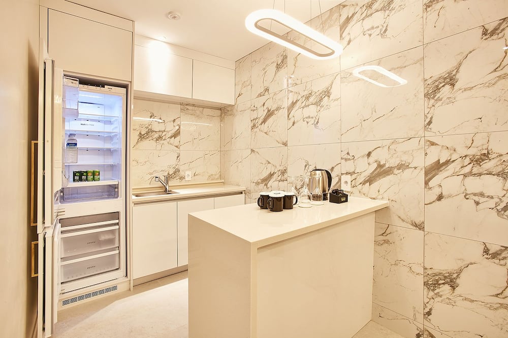 ホテル ウォンテッド 写真