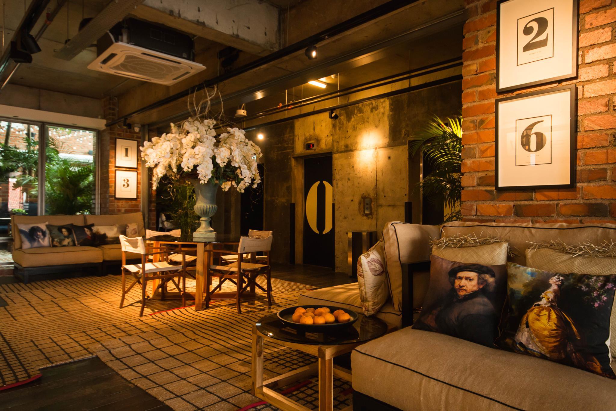 ローザ マラッカ 写真