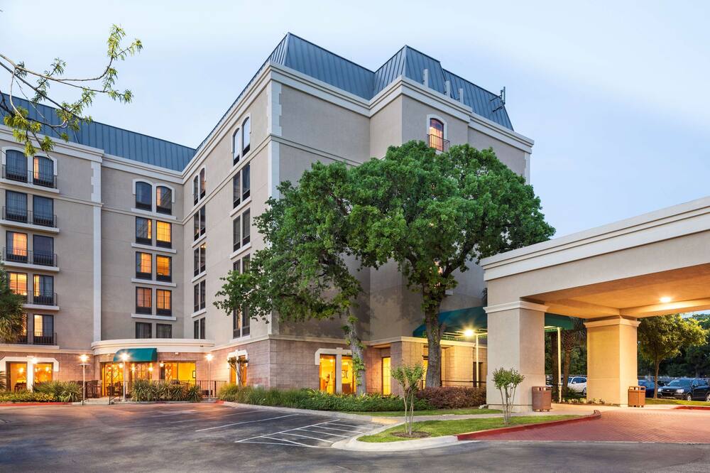 DoubleTree by Hilton Austin-University Area 写真