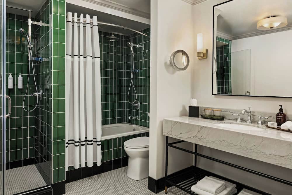 ザ タルボット オートグラフ コレクション 写真