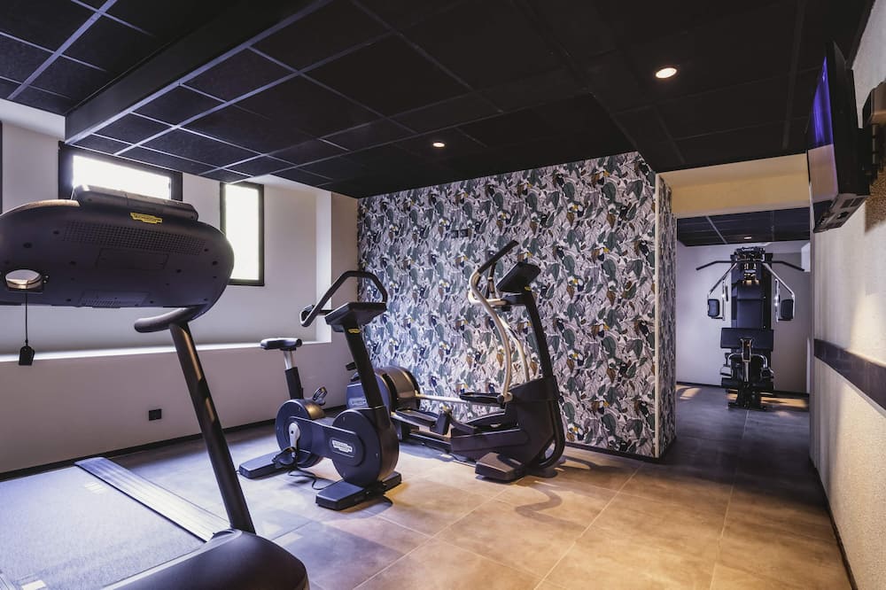 メルキュール ポー パレ スポール 写真