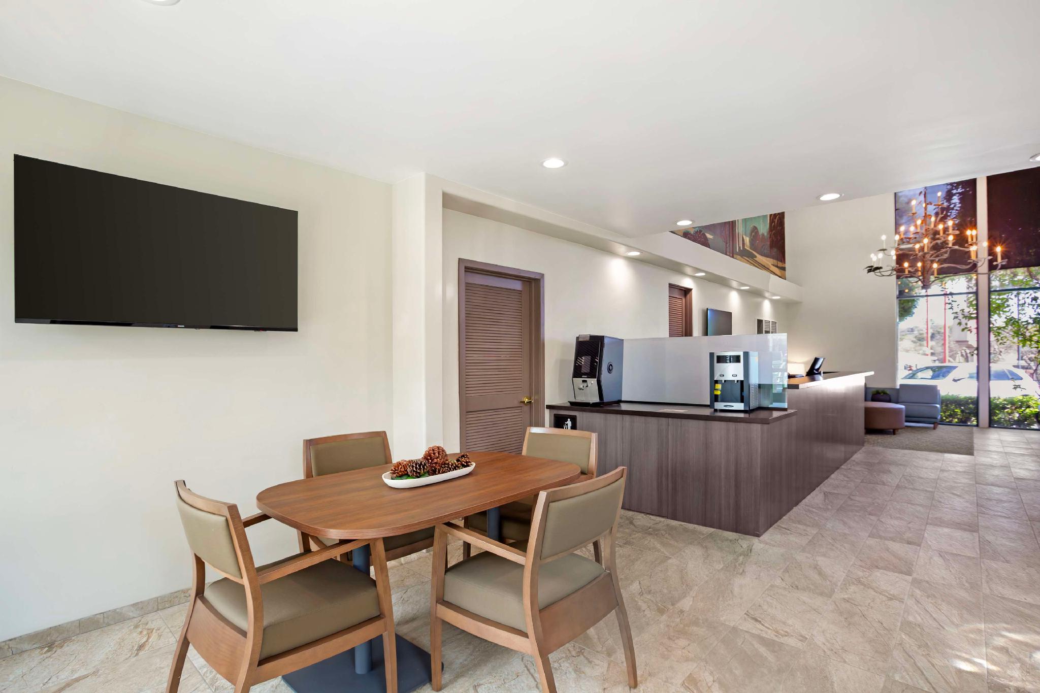 Best Western Plus Black Oak 写真