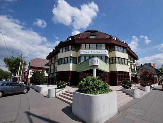 アマデウス ホテル 写真