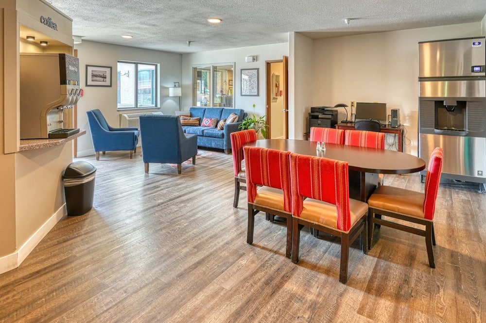 イエローストーン リバー イン & スイーツ 写真