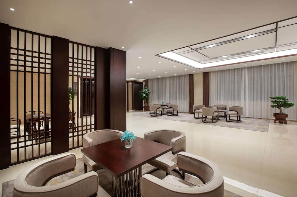 Ramada Encore by Wyndham Linqu Downtown 写真