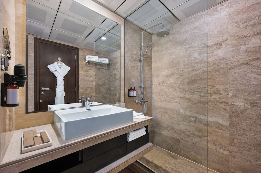 バルセロ アル ジャダフ 写真