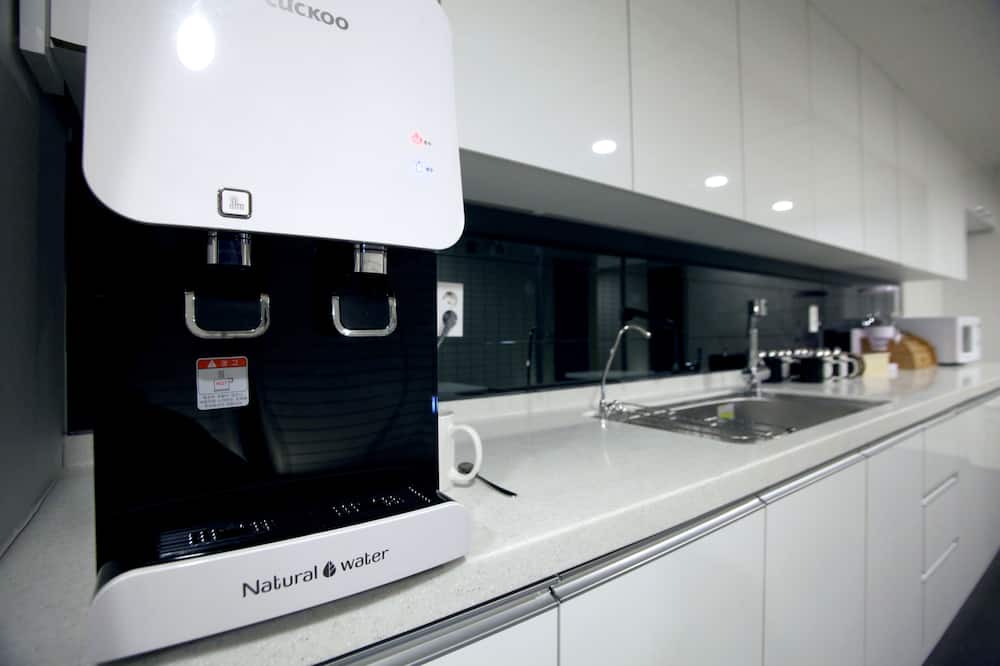 KSTAR メトロ ホテル 写真