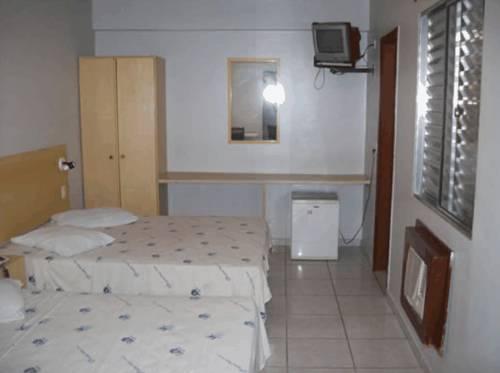 カーディム プラザ ホテル 写真