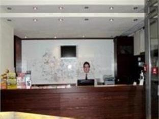 ホテル アタシェ 写真