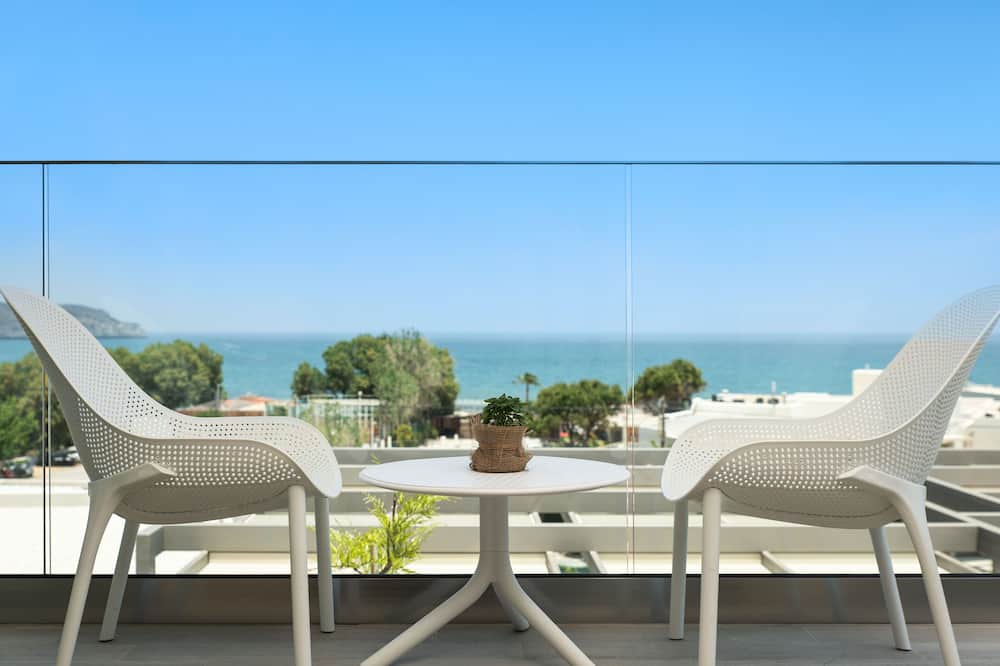 Atlantica Amalthia Beach Hotel - Adults Only 写真