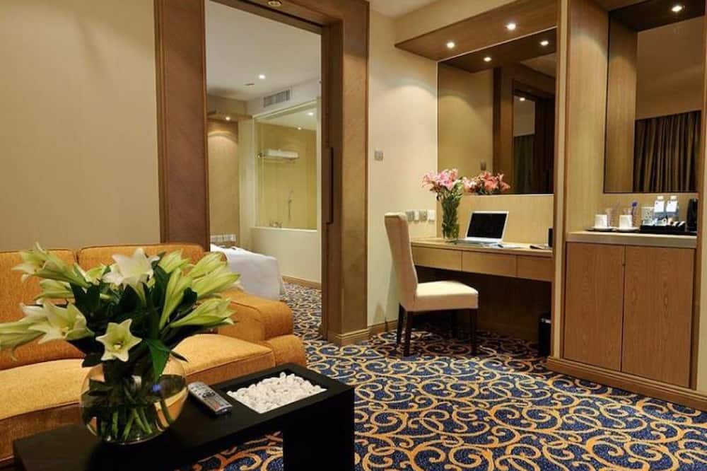 ザ クラガン リージェンシー ホテル 写真