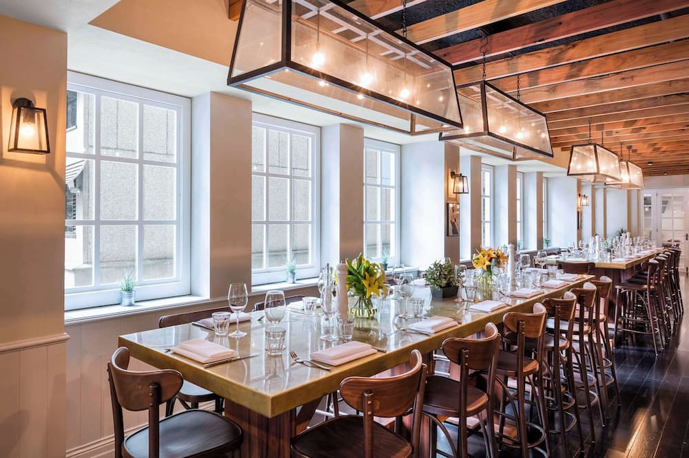 リッジス オーストラリア スクエア 写真