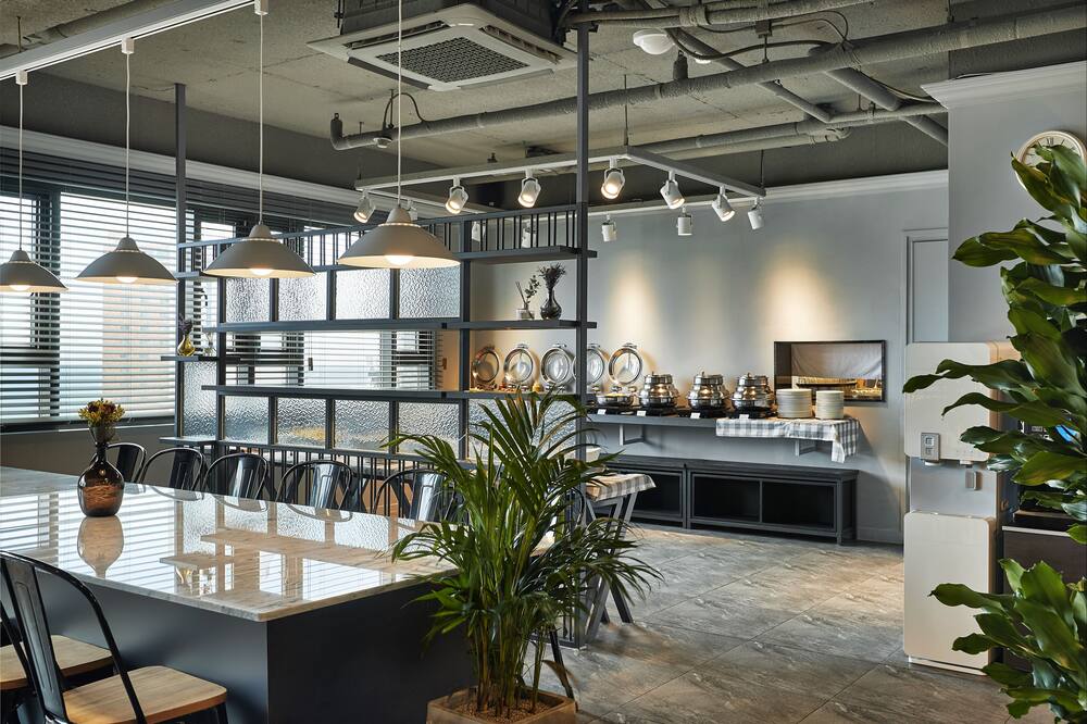 JB デザイン ホテル 写真