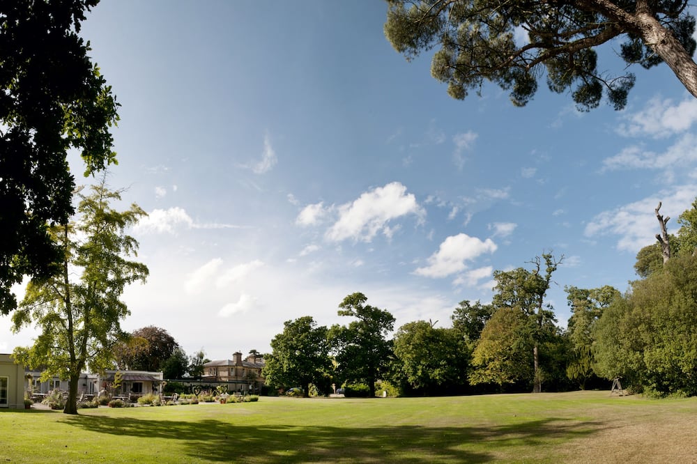 Albert Cottage Hotel 写真