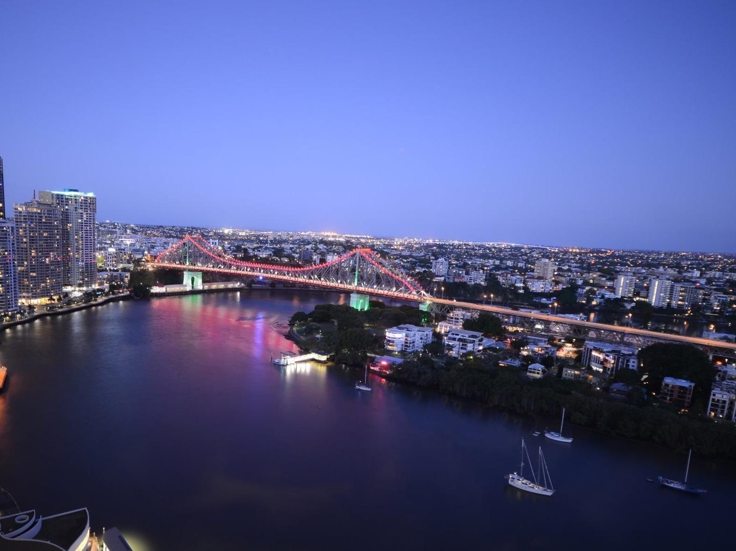 プントヒル スプリング ヒル 写真