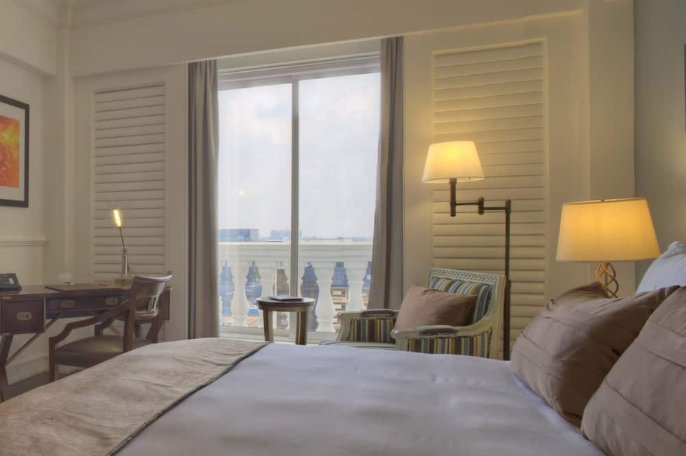 ヴィラ ローサ ケンピンスキー 写真