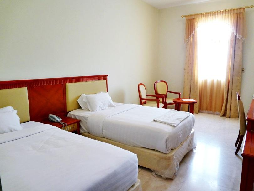 アル ジャブアル ホテル 写真