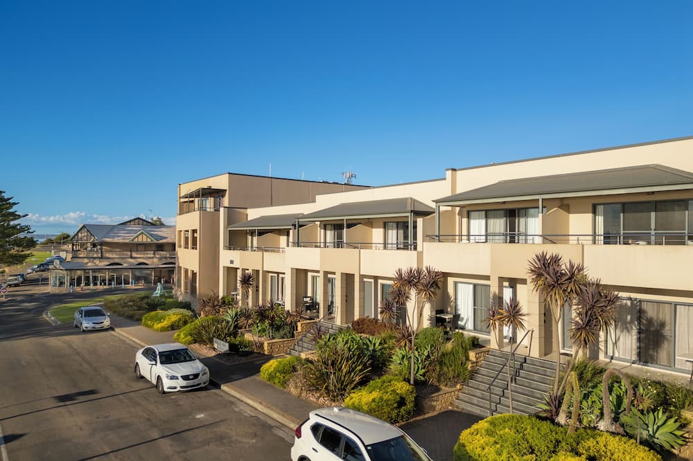 オーロラ オゾン ホテル 写真