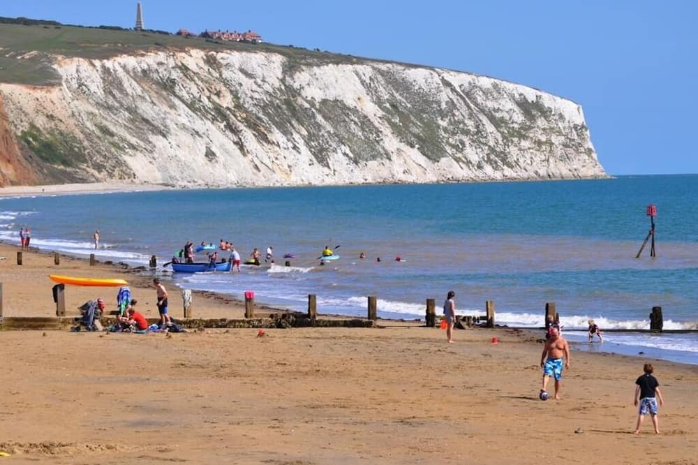 Endeavour House 写真