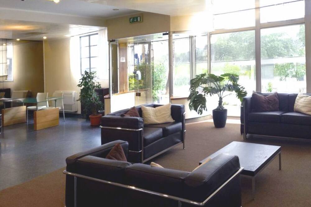 ビーアンドビー ホテル ファースト 写真