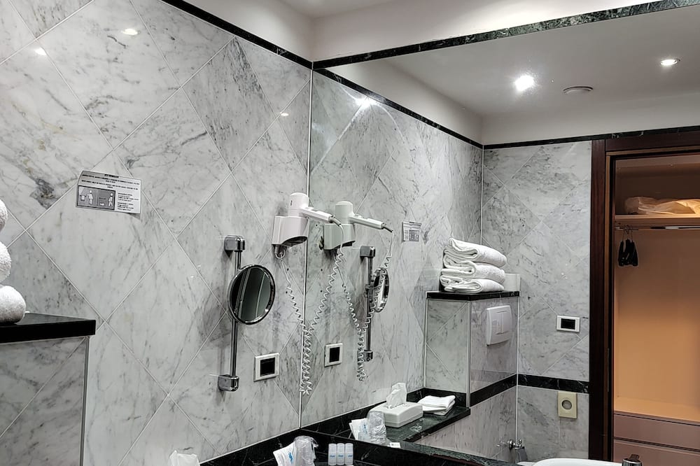 ホテル ダティーニ 写真