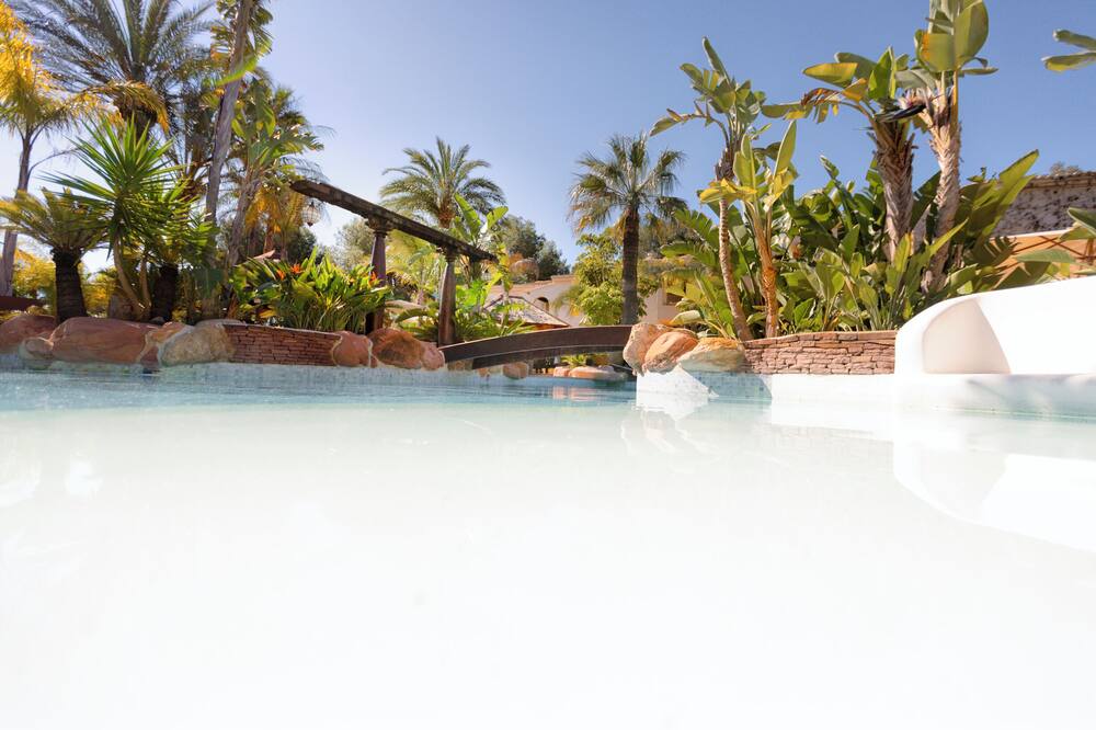 Hotel Swiss Moraira 写真