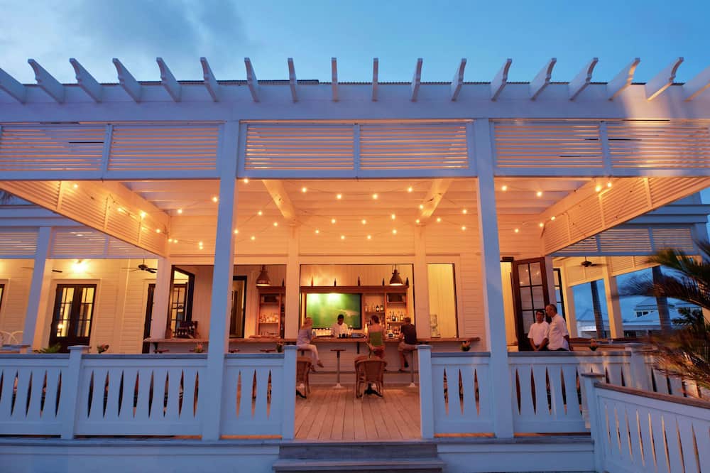 マホガニー ベイ リゾート&ビーチ クラブ キュリオ コレクション バイ ヒルトン 写真