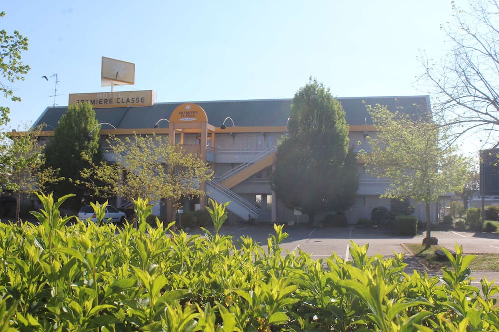 プルミエール クラッセ ディジョン シュッドゥ - マルサネ 写真