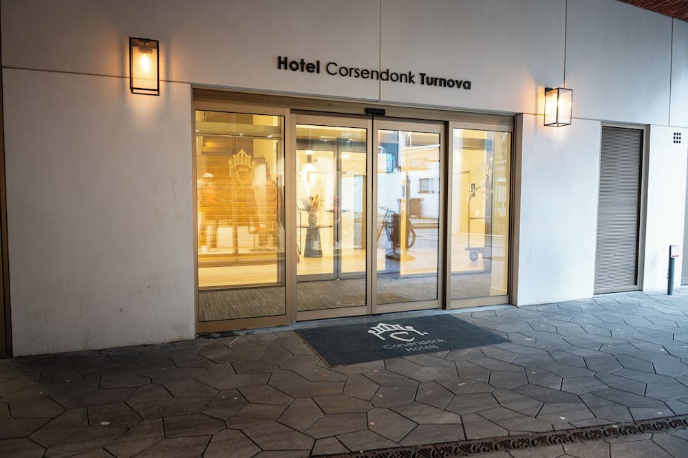 コルセンドンク トゥルノヴァ 写真