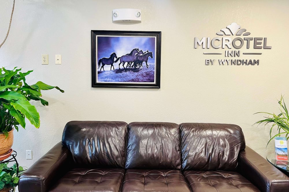 マイクロテル イン バイ ウィンダム ジョージタウン 写真