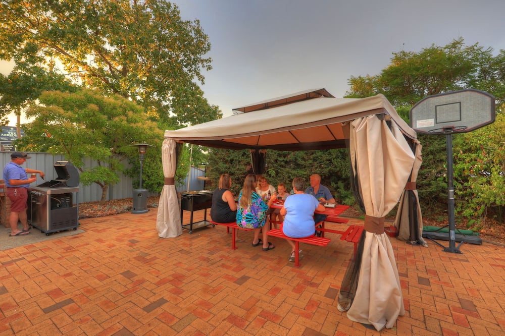 シェアリングシェッド モーターイン 写真