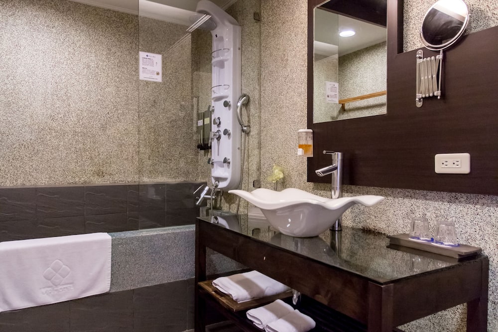 MF ホテル ポンフー 写真