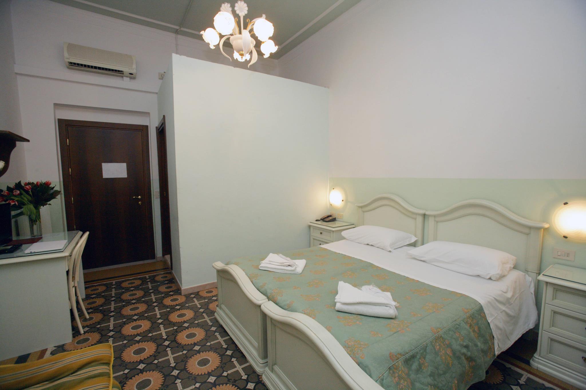 ホテル デジレー 写真